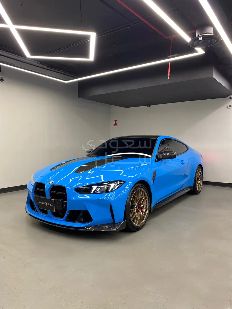 2025 بي ام دبليو الفئة ام إم 4 كومبيتيشن