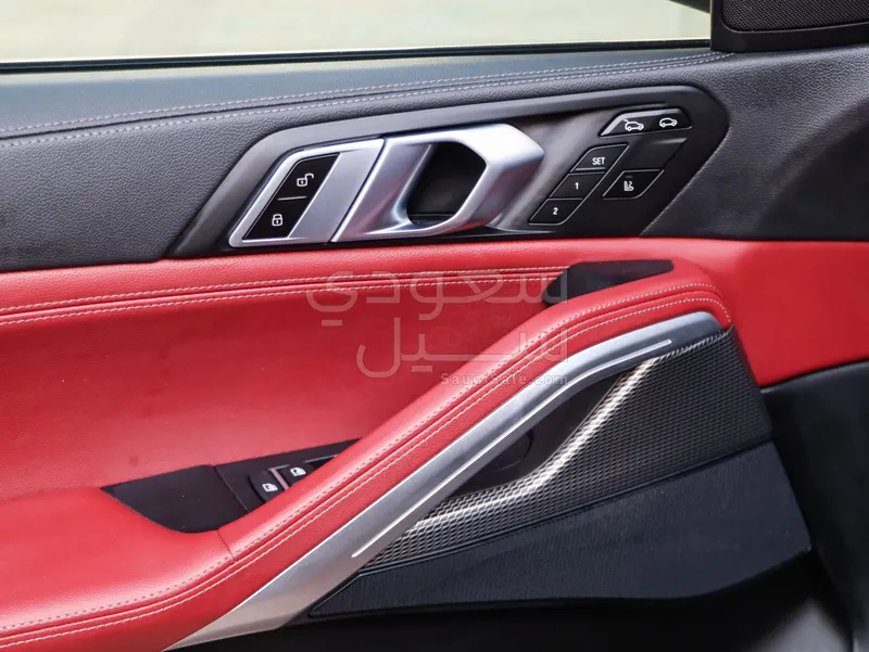 2022 بي ام دبليو الفئة اكس 6 إم