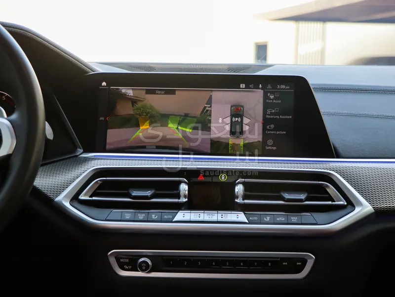 2022 بي ام دبليو الفئة اكس 6 إم