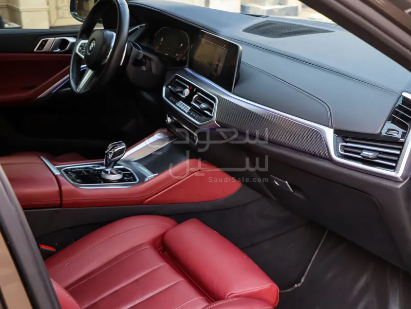 2022 بي ام دبليو الفئة اكس 6 إم