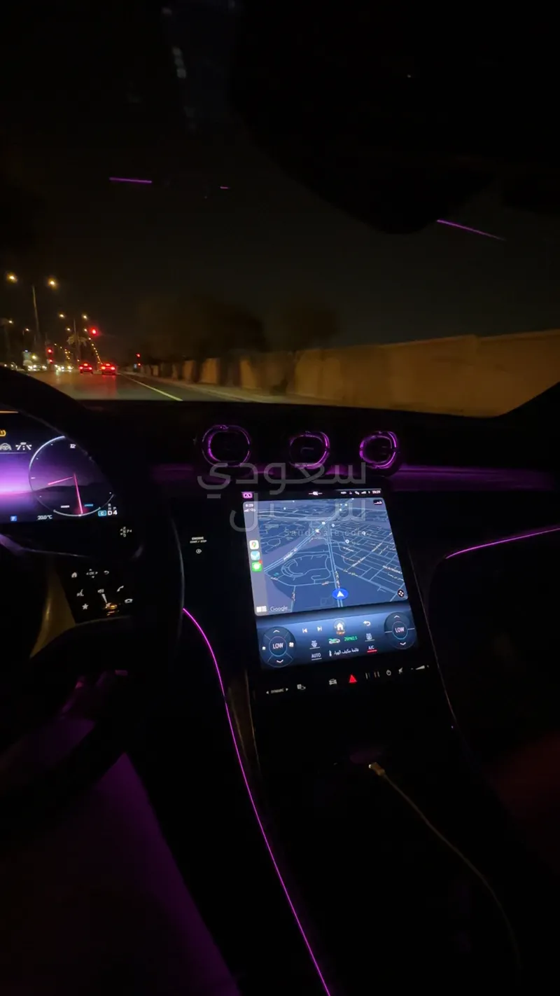 2023 مرسيدس - بنز سي 300