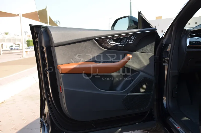 2021 اودي كيو 8 اس لاين