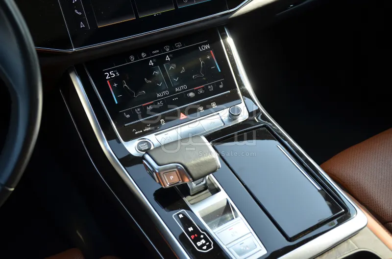 2021 اودي كيو 8 اس لاين