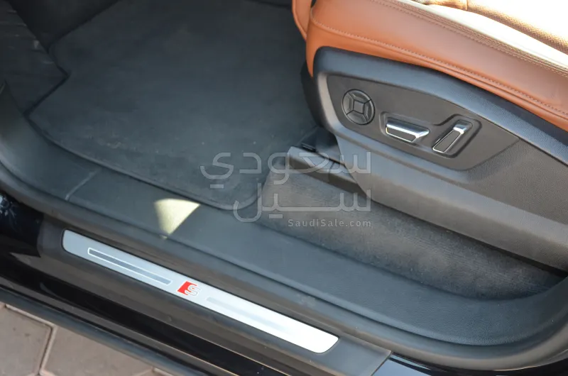 2021 اودي كيو 8 اس لاين