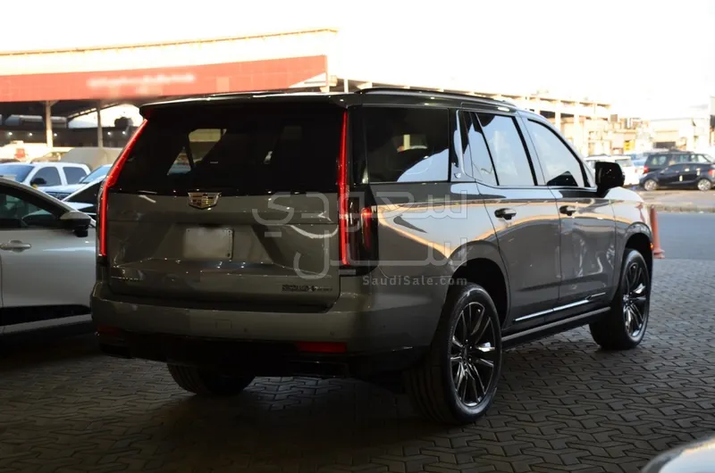 2023 كاديلاك اسكاليد سبورت