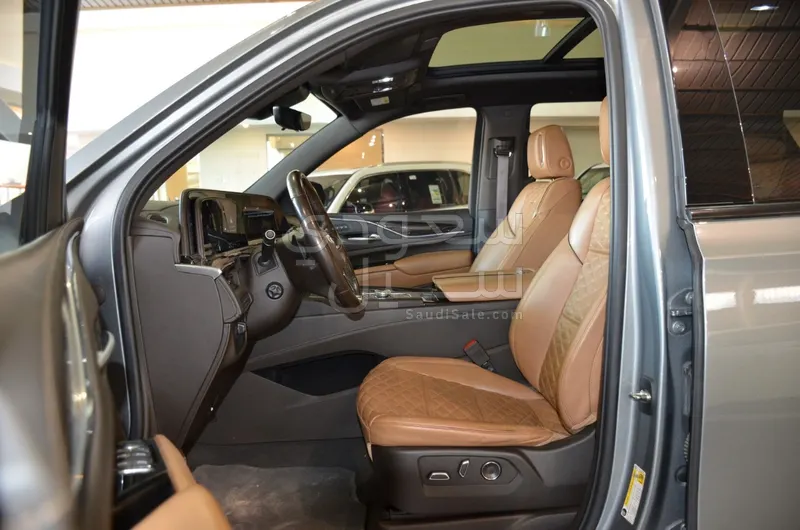 2023 كاديلاك اسكاليد سبورت