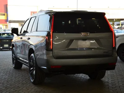 2023 كاديلاك اسكاليد سبورت