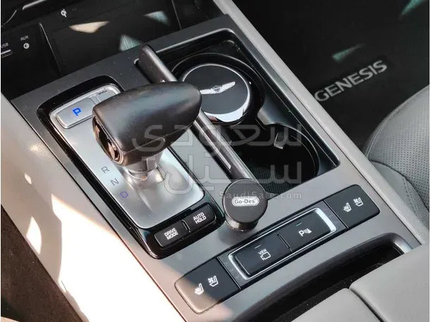 2017 جينيسيس جي 80