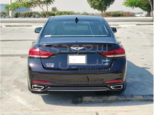 2017 جينيسيس جي 80
