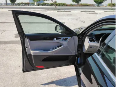 2017 جينيسيس جي 80