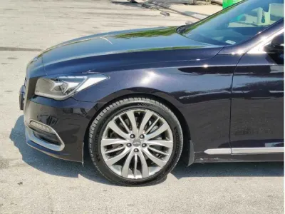 2017 جينيسيس جي 80