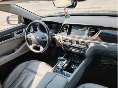 2017 جينيسيس جي 80