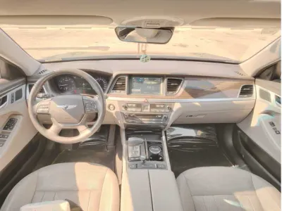 2017 جينيسيس جي 80