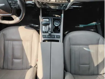2017 جينيسيس جي 80