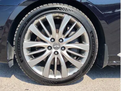 2017 جينيسيس جي 80