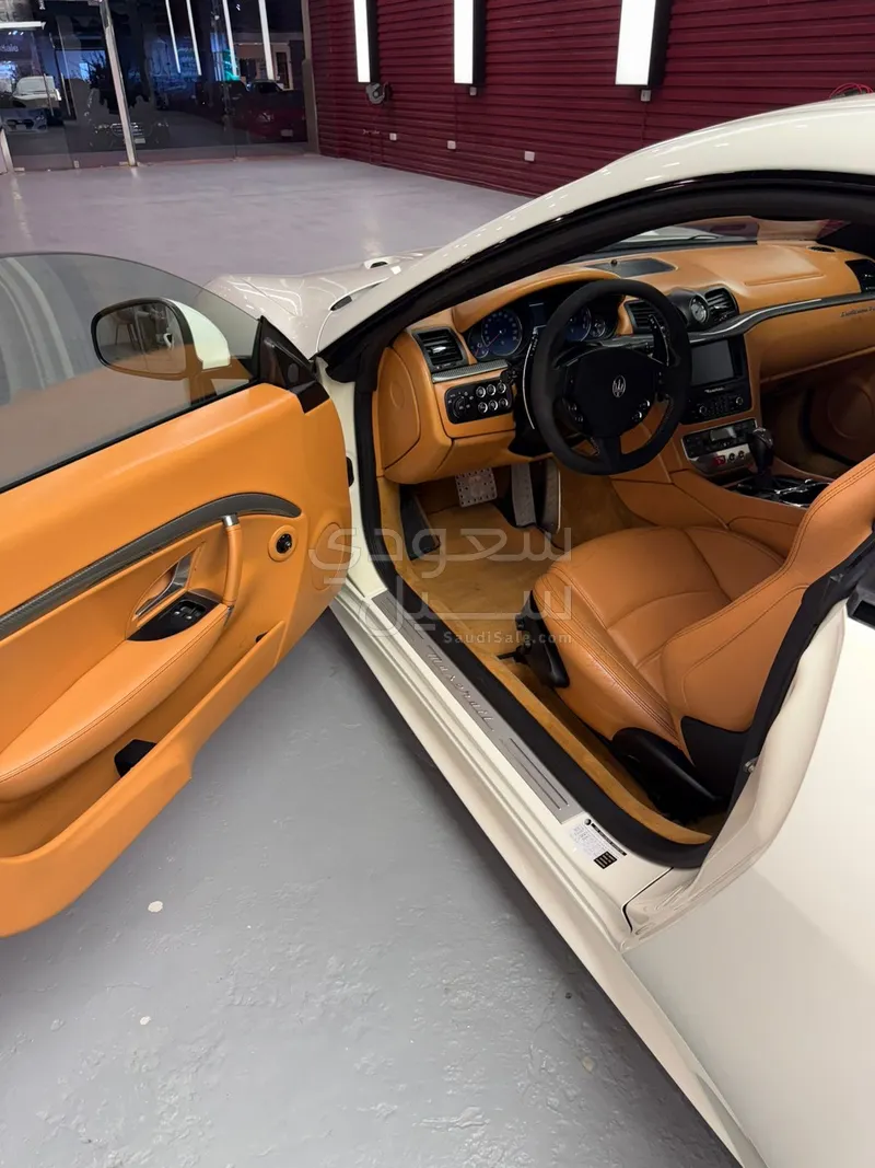 2016 مازيراتي جرانتوريزمو