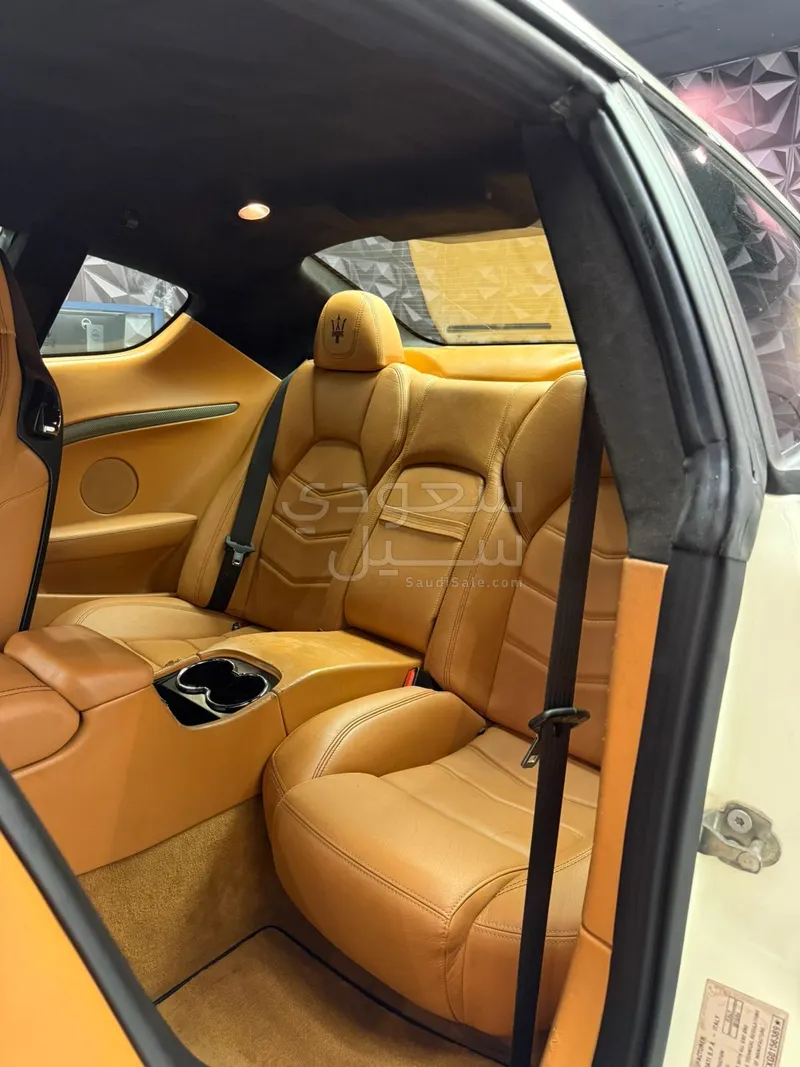 2016 مازيراتي جرانتوريزمو