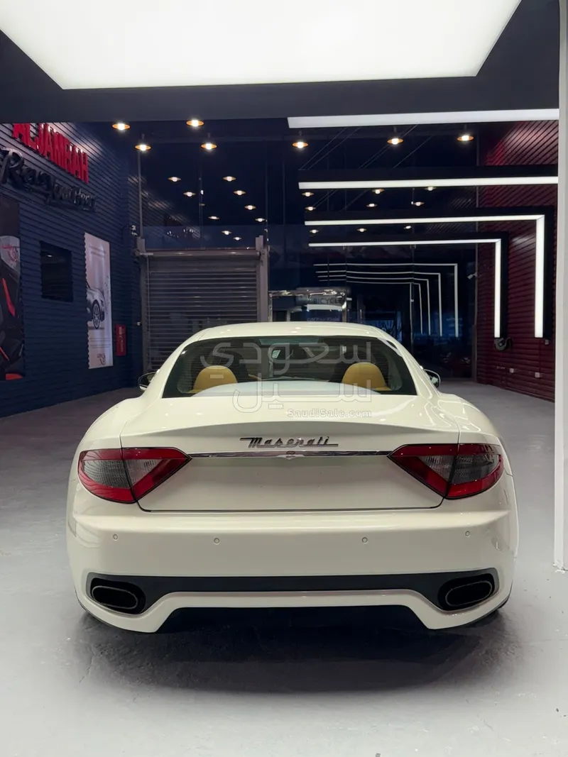 2016 مازيراتي جرانتوريزمو