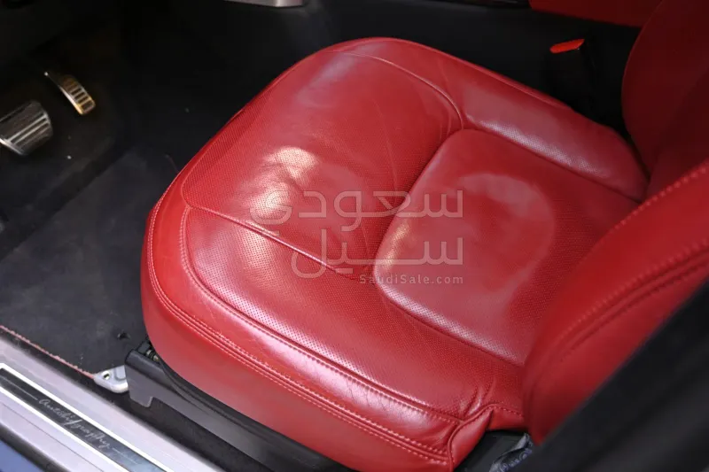 2018 لاند روفر رينج روفر فوج اوتوبيوغرافي