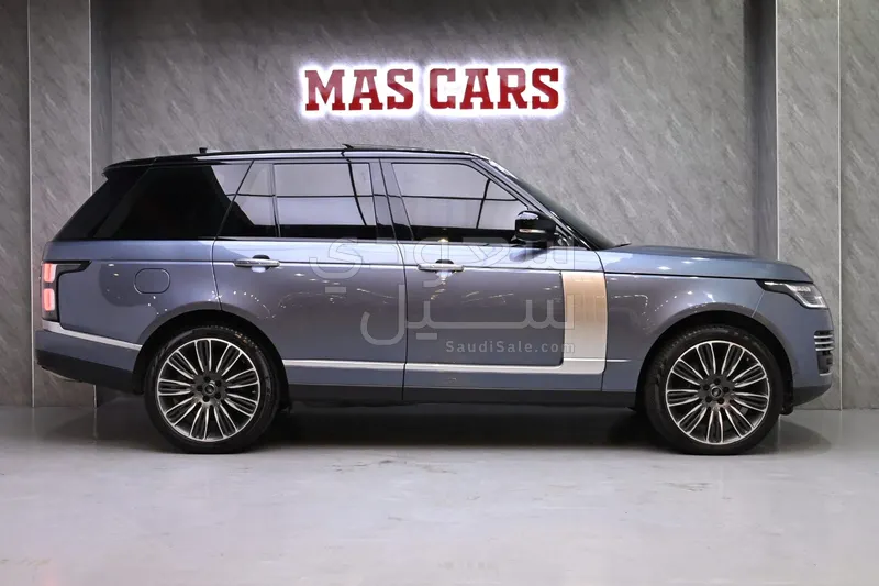 2018 لاند روفر رينج روفر فوج اوتوبيوغرافي