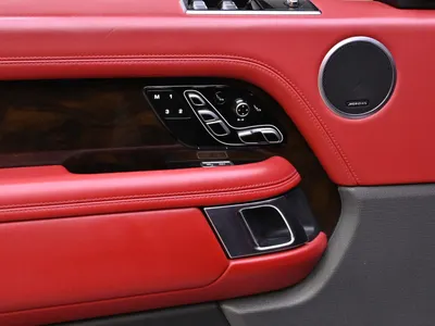 2018 لاند روفر رينج روفر فوج اوتوبيوغرافي