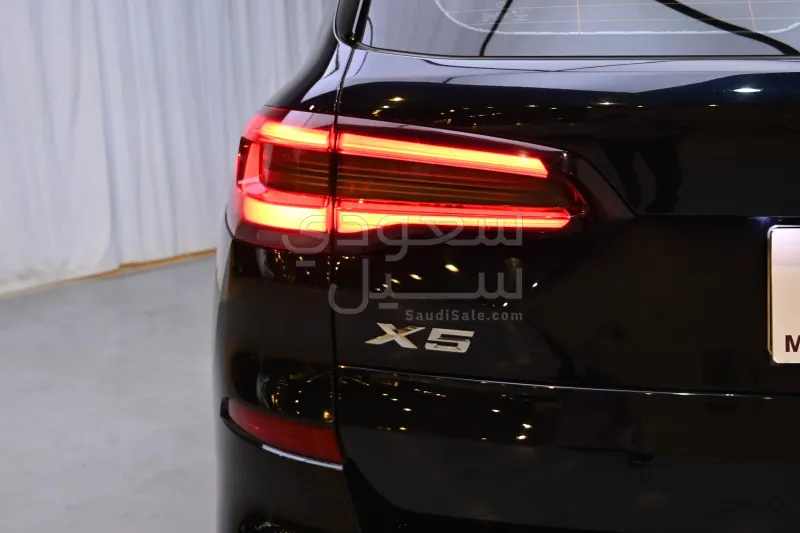 2022 بي ام دبليو الفئة اكس 5