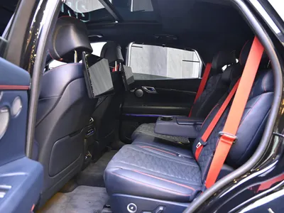 2025 جينيسيس جي في 80