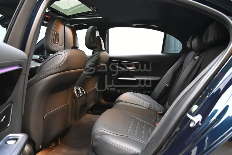 2023 مرسيدس - بنز سي 200