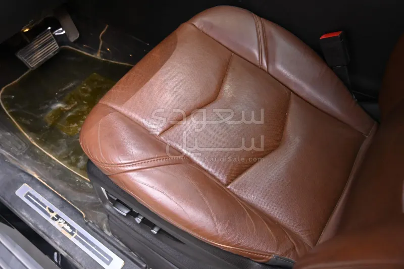 2016 كاديلاك اسكاليد سبورت