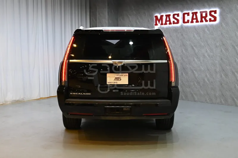 2016 كاديلاك اسكاليد سبورت