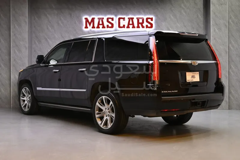 2016 كاديلاك اسكاليد سبورت