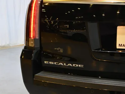 2016 كاديلاك اسكاليد سبورت