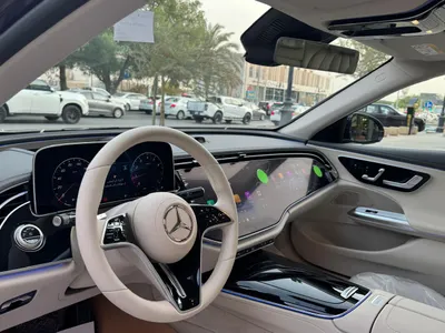 2026 مرسيدس - بنز إي 200