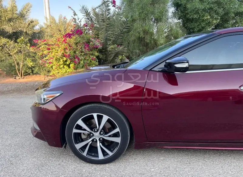 2018 نيسان ماكسيما