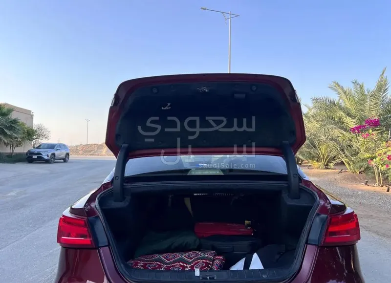 2018 نيسان ماكسيما