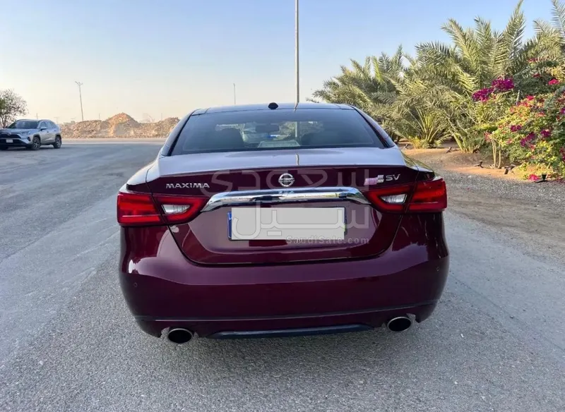 2018 نيسان ماكسيما