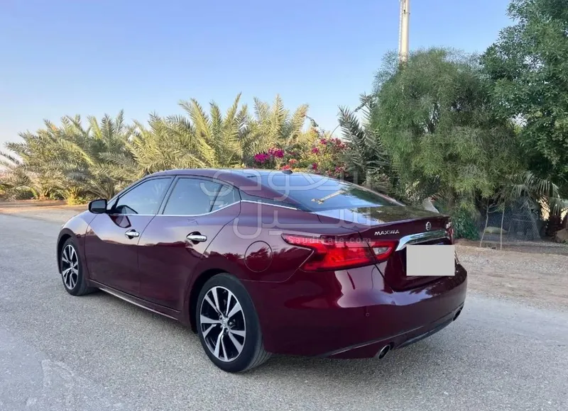 2018 نيسان ماكسيما