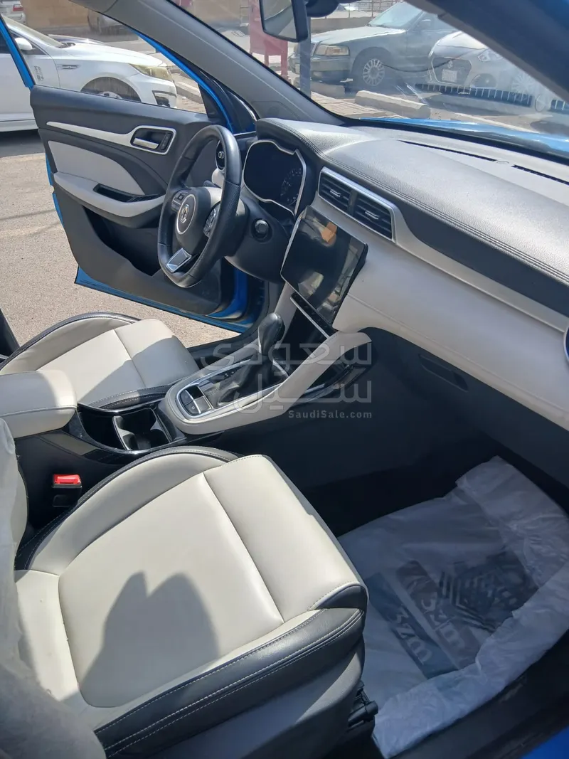 2024 ام جي زد اس