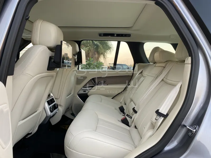 2025 لاند روفر رينج روفر اتش اس اي