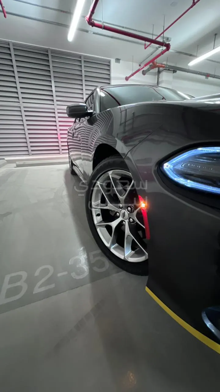 2021 دودج تشارجر جي تي