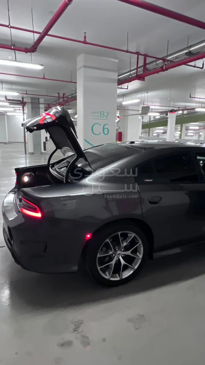 2021 دودج تشارجر جي تي