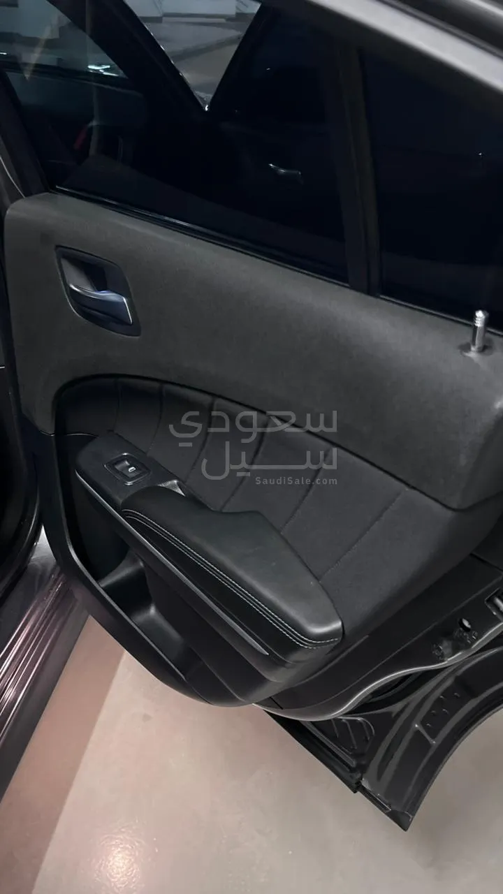 2021 دودج تشارجر جي تي