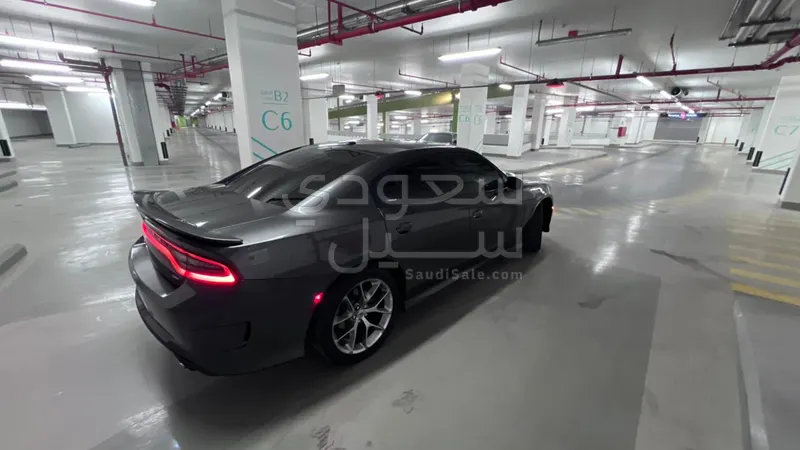 2021 دودج تشارجر جي تي