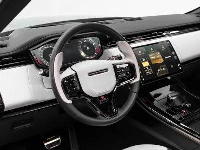 2024 لاند روفر رينج روفر سبورت اس في