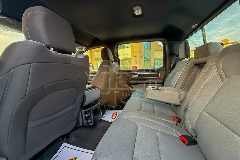 2022 دودج رام 1500 بيج هورن