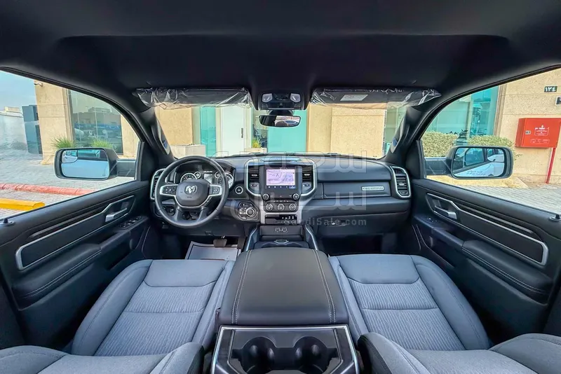 2023 دودج رام 1500 بيج هورن