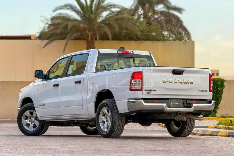 2023 دودج رام 1500 بيج هورن