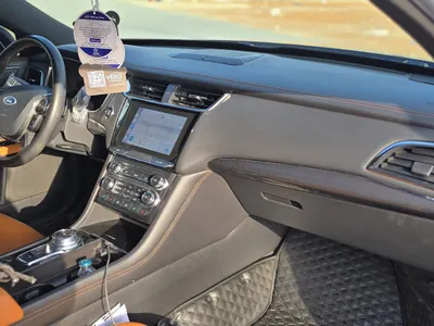 2022 فورد توروس تايتينيوم