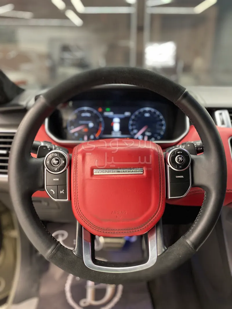 2014 لاند روفر رينج روفر سبورت اتش اس اي