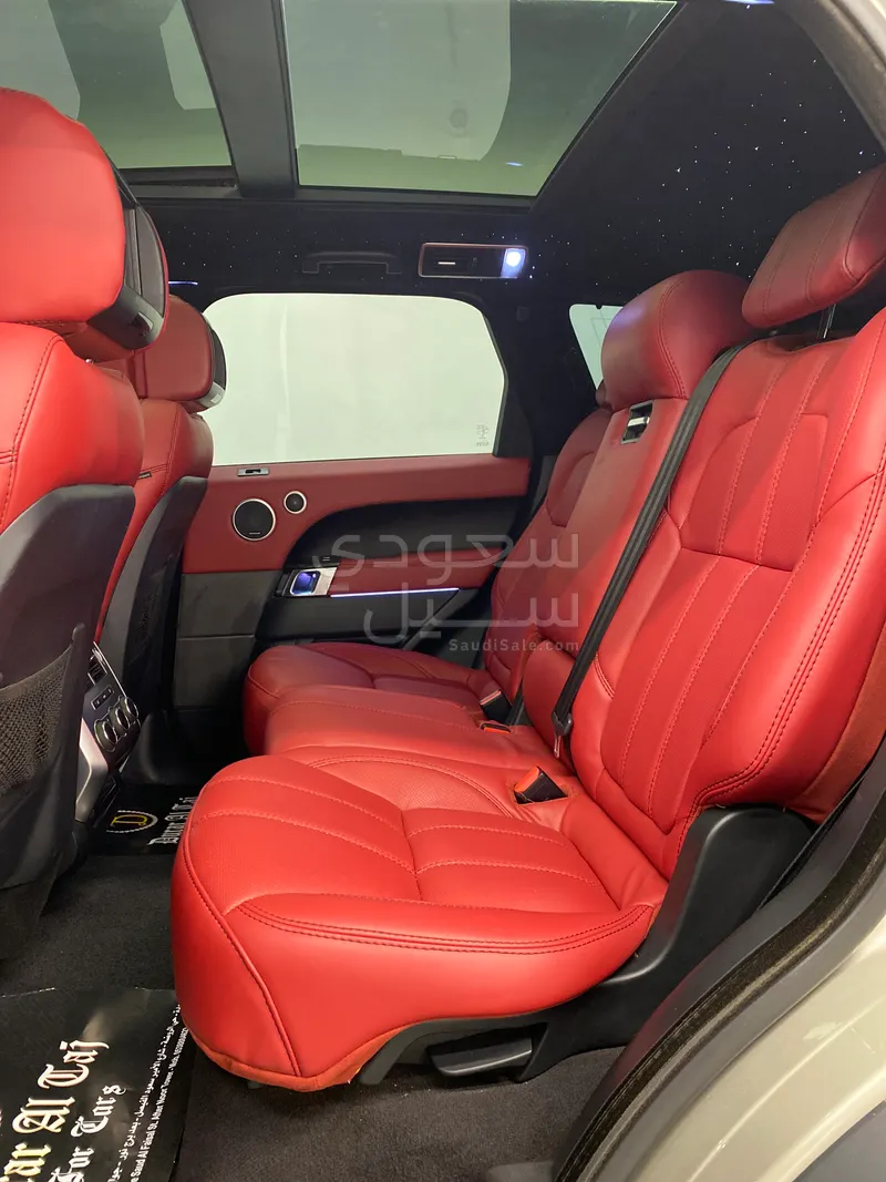 2014 لاند روفر رينج روفر سبورت اتش اس اي